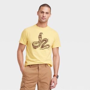 🤍Goodfellow & Co Men’s standard fit lightweight crew neck short sleeve T-shirt